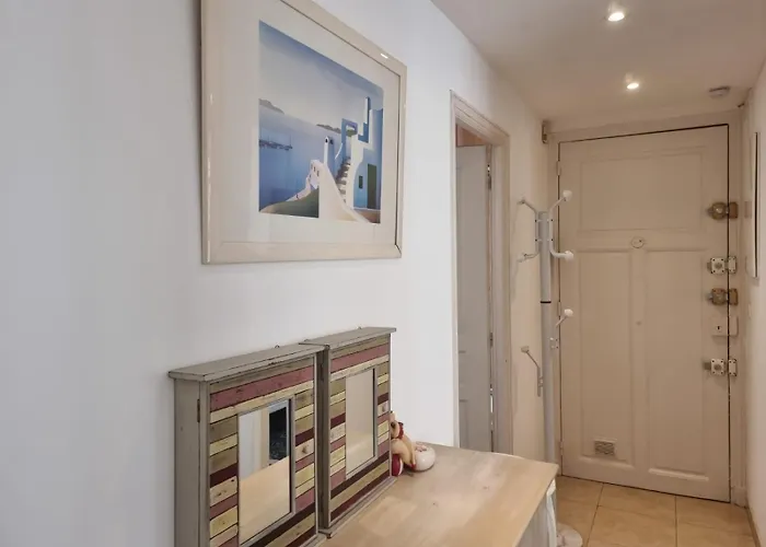 Ferrie Palais Apartment